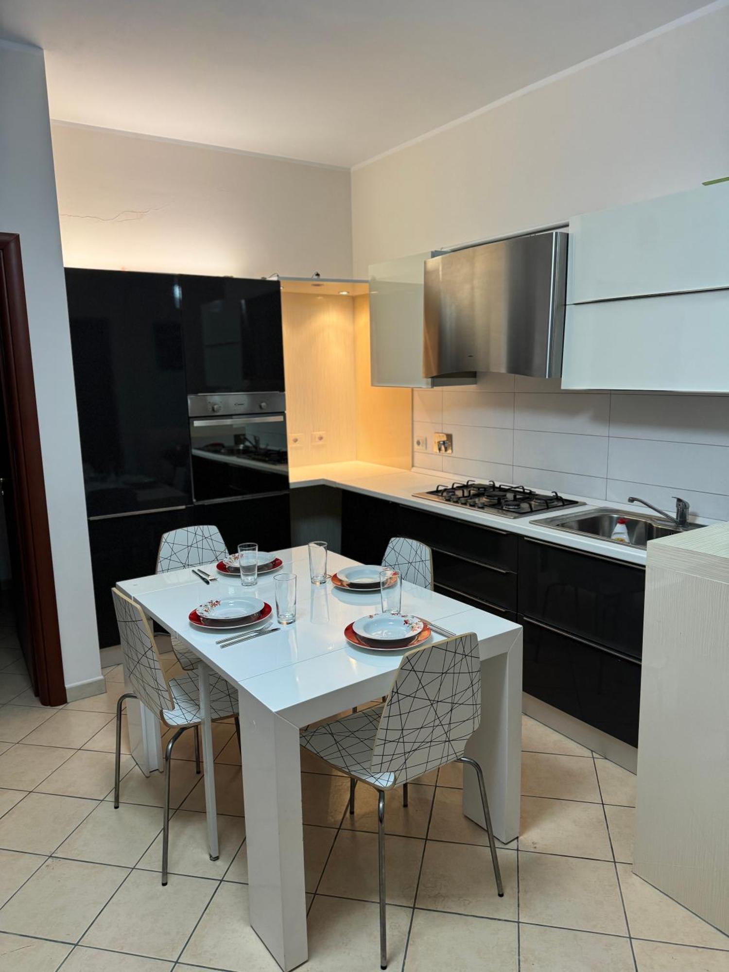 3 Bedrooms Apartment Shkoder Exterior photo