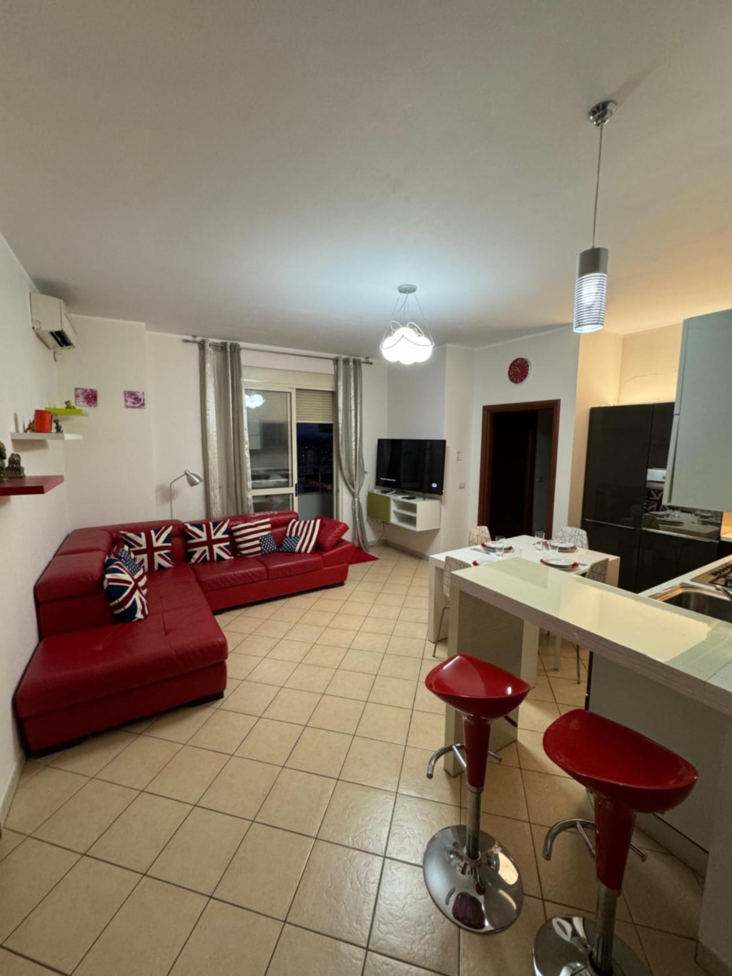 3 Bedrooms Apartment Shkoder Exterior photo