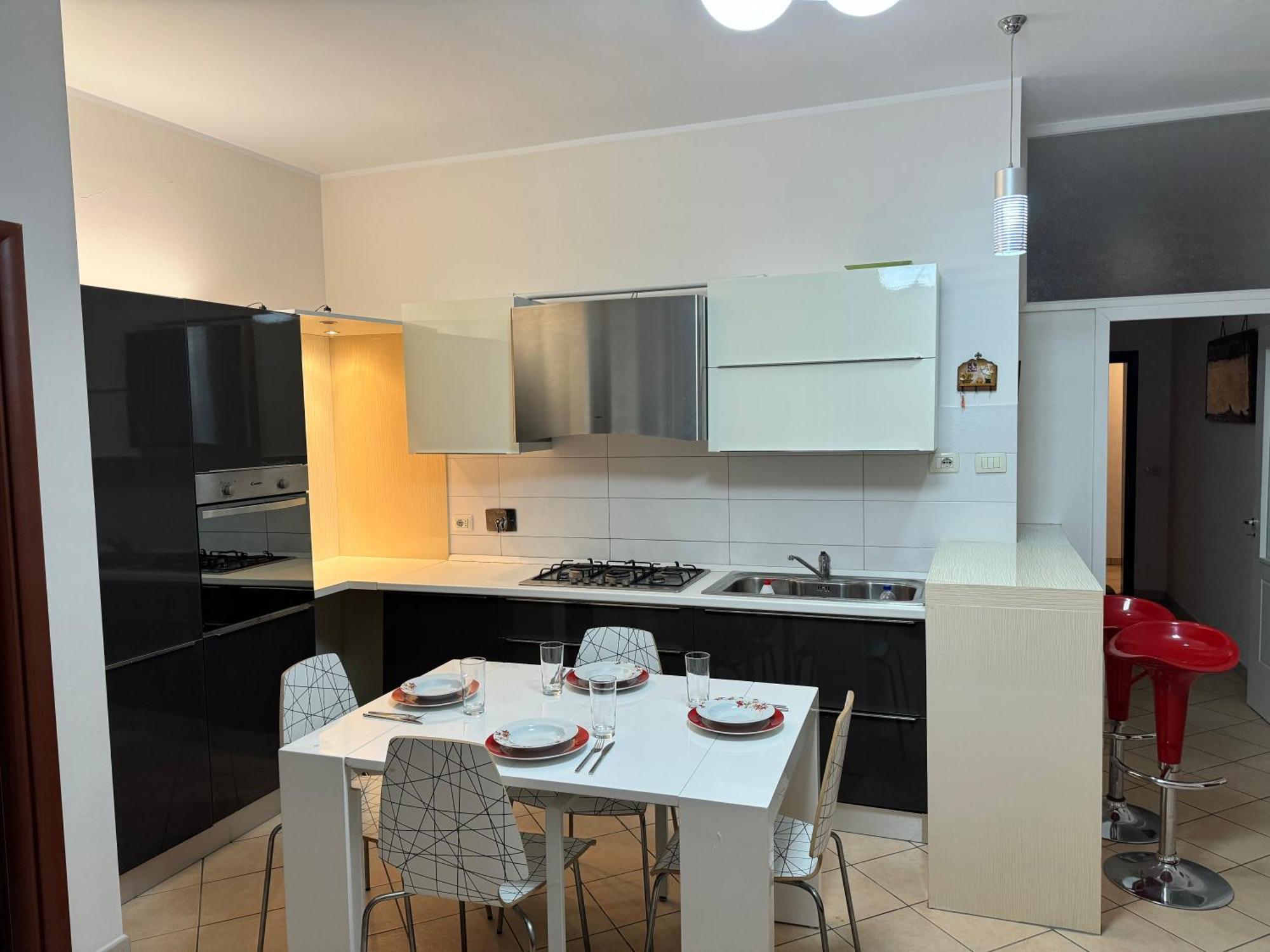 3 Bedrooms Apartment Shkoder Exterior photo
